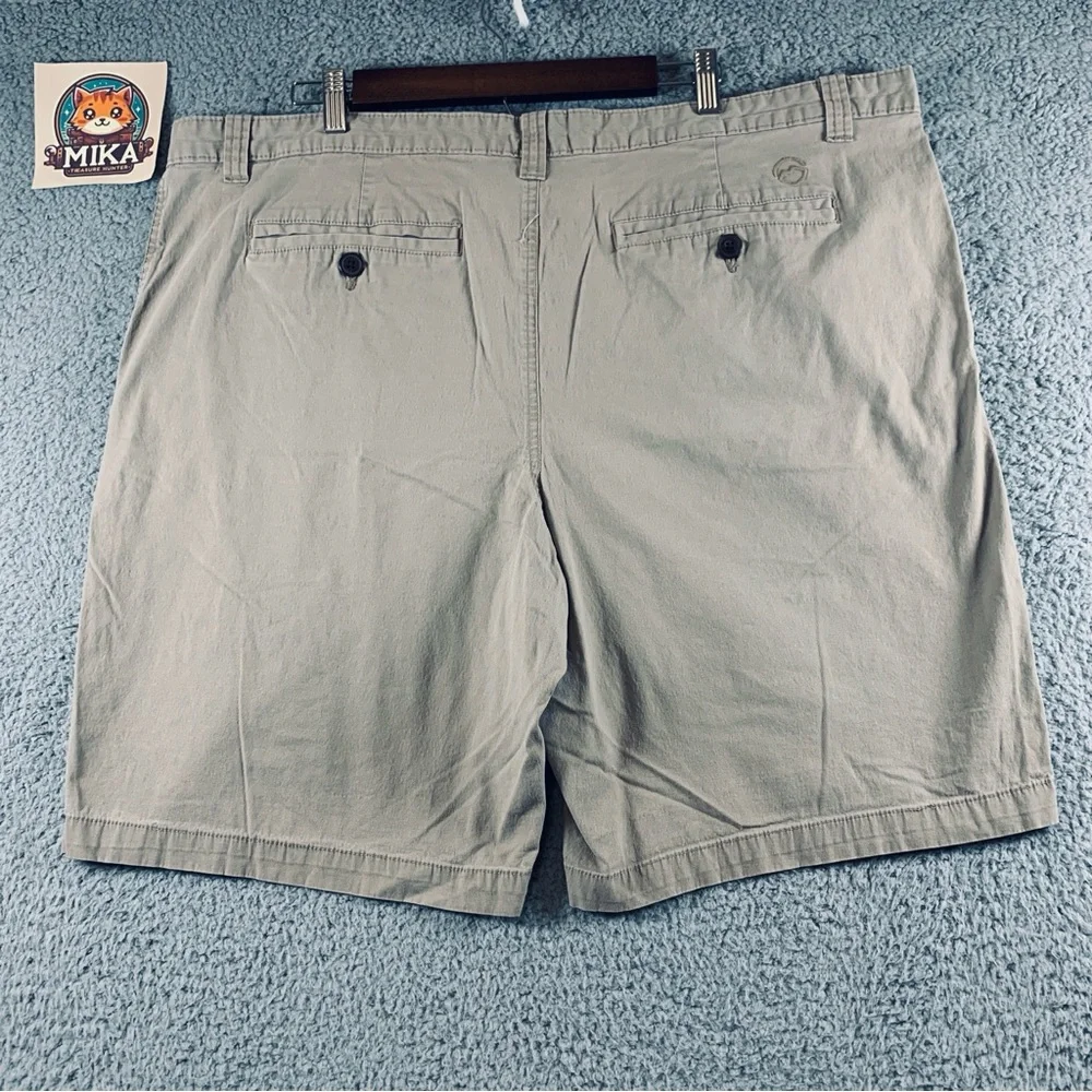 Magellan Outdoors‎ Shorts Men's Flat Front Cotton Blend Khaki Size 44W Inseam 9